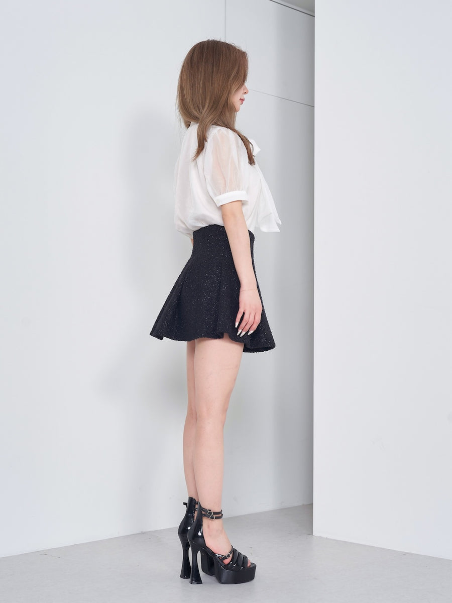 モデル：158cm（着用サイズ：S　着用カラー：BLK）