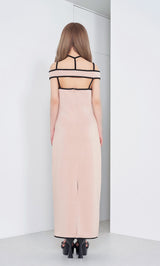 モデル：158cm（着用サイズ：FREE　着用カラー：BEG）