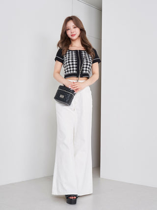モデル：158cm（着用サイズ：FREE　着用カラー：BLK）