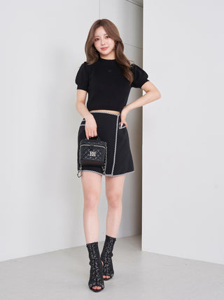 モデル：158cm（着用サイズ：S　着用カラー：BLK）