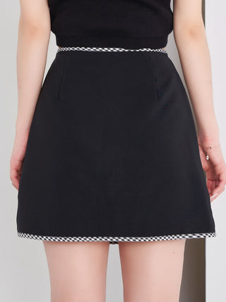 モデル：158cm（着用サイズ：S　着用カラー：BLK）