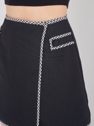 モデル：158cm（着用サイズ：S　着用カラー：BLK）