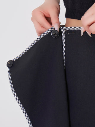 モデル：158cm（着用サイズ：S　着用カラー：BLK）