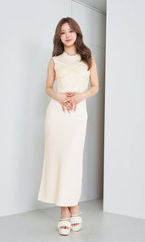 モデル：158cm（着用サイズ：FREE　着用カラー：IVO）