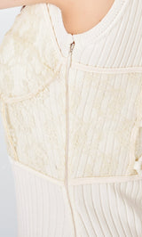 モデル：158cm（着用サイズ：FREE　着用カラー：IVO）