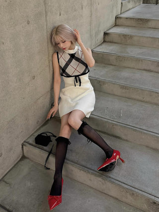 モデル：155cm（着用サイズ：FREE　着用カラー：IVO）