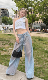 モデル：155cm（着用サイズ：FREE　着用カラー：WHT）