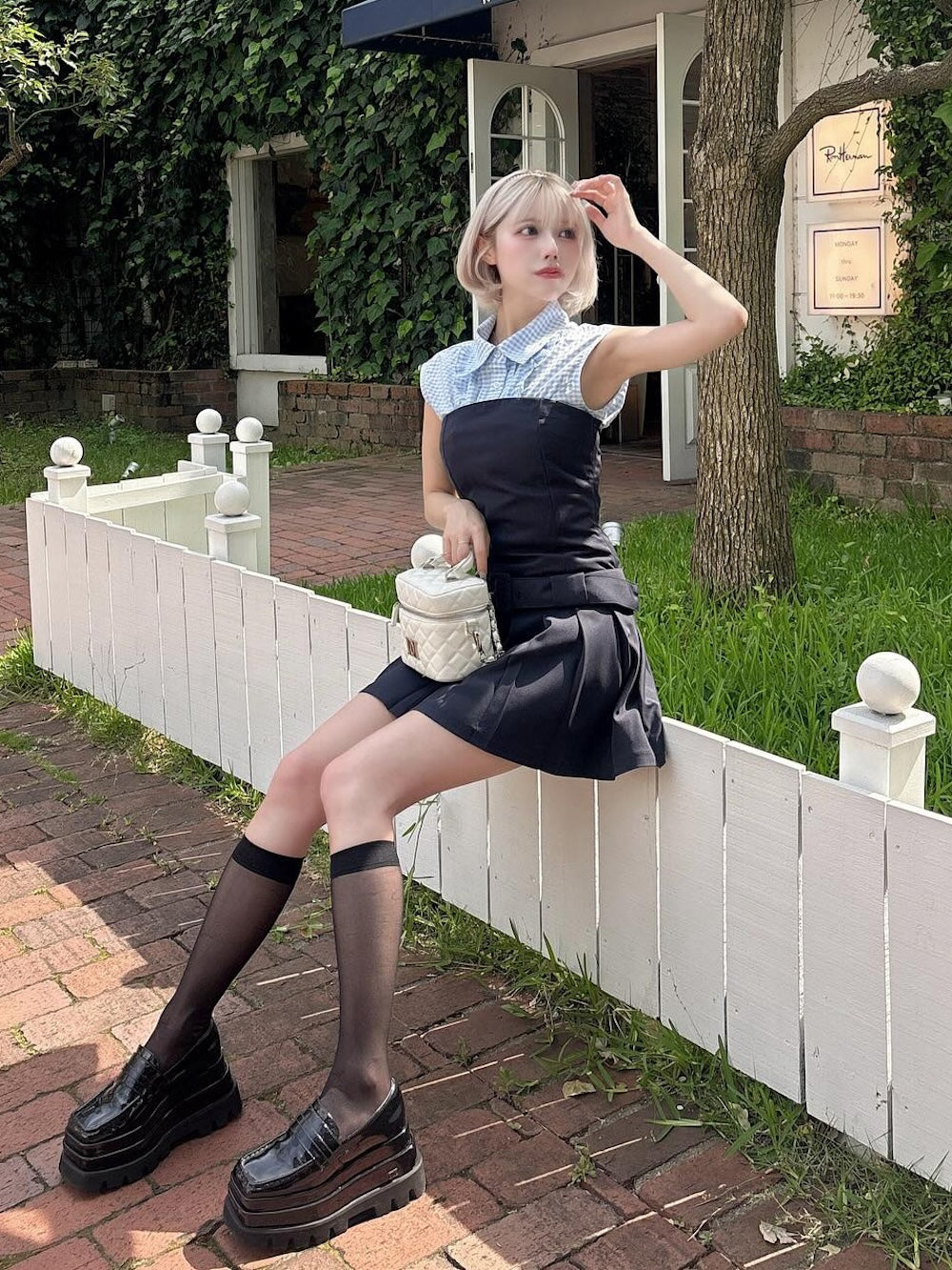 モデル：155cm（着用サイズ：FREE　着用カラー：NVY）
