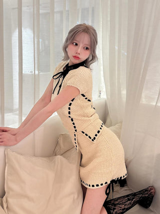 モデル：155cm（着用サイズ：FREE　着用カラー：IVO）