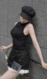 モデル：155cm（着用サイズ：FREE　着用カラー：BLK）