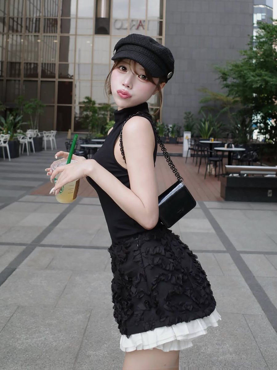 モデル：155cm（着用サイズ：FREE　着用カラー：BLK）