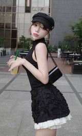 モデル：155cm（着用サイズ：FREE　着用カラー：BLK）