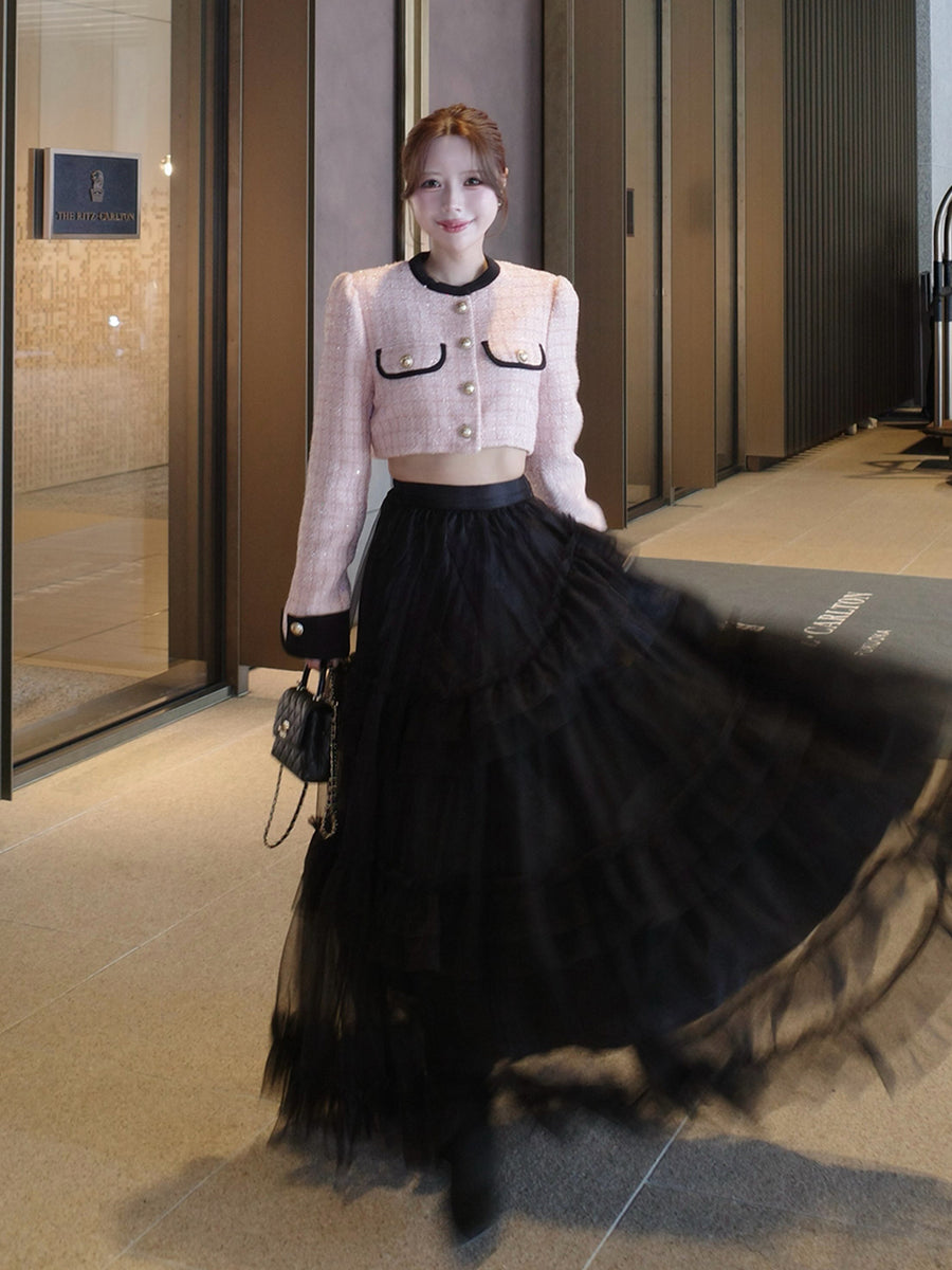 モデル：155cm（着用サイズ：FREE　着用カラー：BLK）