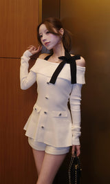 モデル：155cm（着用サイズ：FREE　着用カラー：WHT）