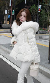 モデル：155cm（着用サイズ：S　着用カラー：WHT）