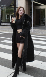 モデル：155cm（着用サイズ：XS　着用カラー：BLK）
