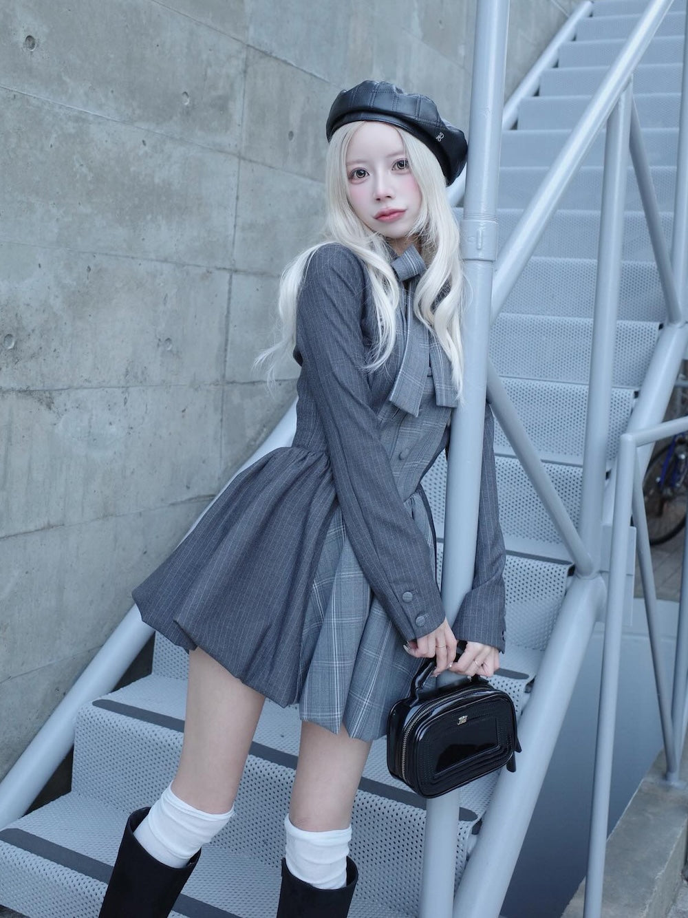 モデル：155cm（着用サイズ：FREE　着用カラー：GRY）