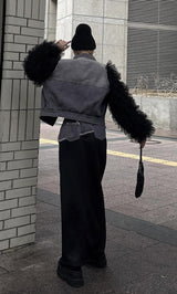 モデル：155cm（着用サイズ：FREE　着用カラー：BLK）
