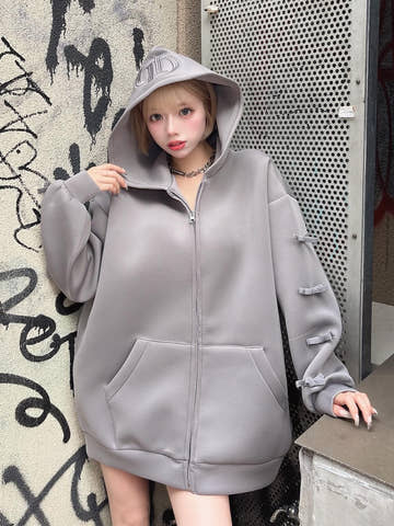 モデル：155cm（着用サイズ：FREE　着用カラー：GRY）