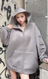 モデル：155cm（着用サイズ：FREE　着用カラー：GRY）