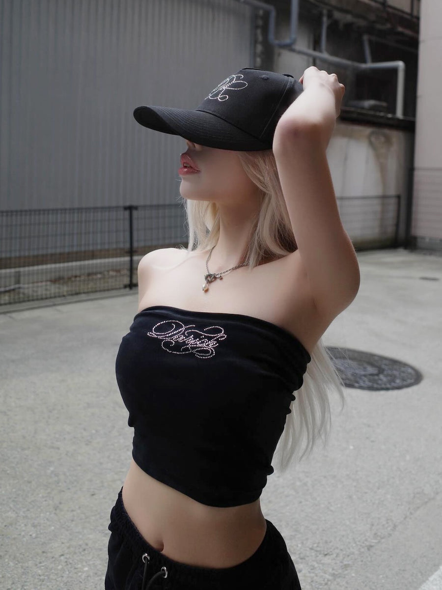 モデル：155cm（着用サイズ：FREE　着用カラー：BLK）