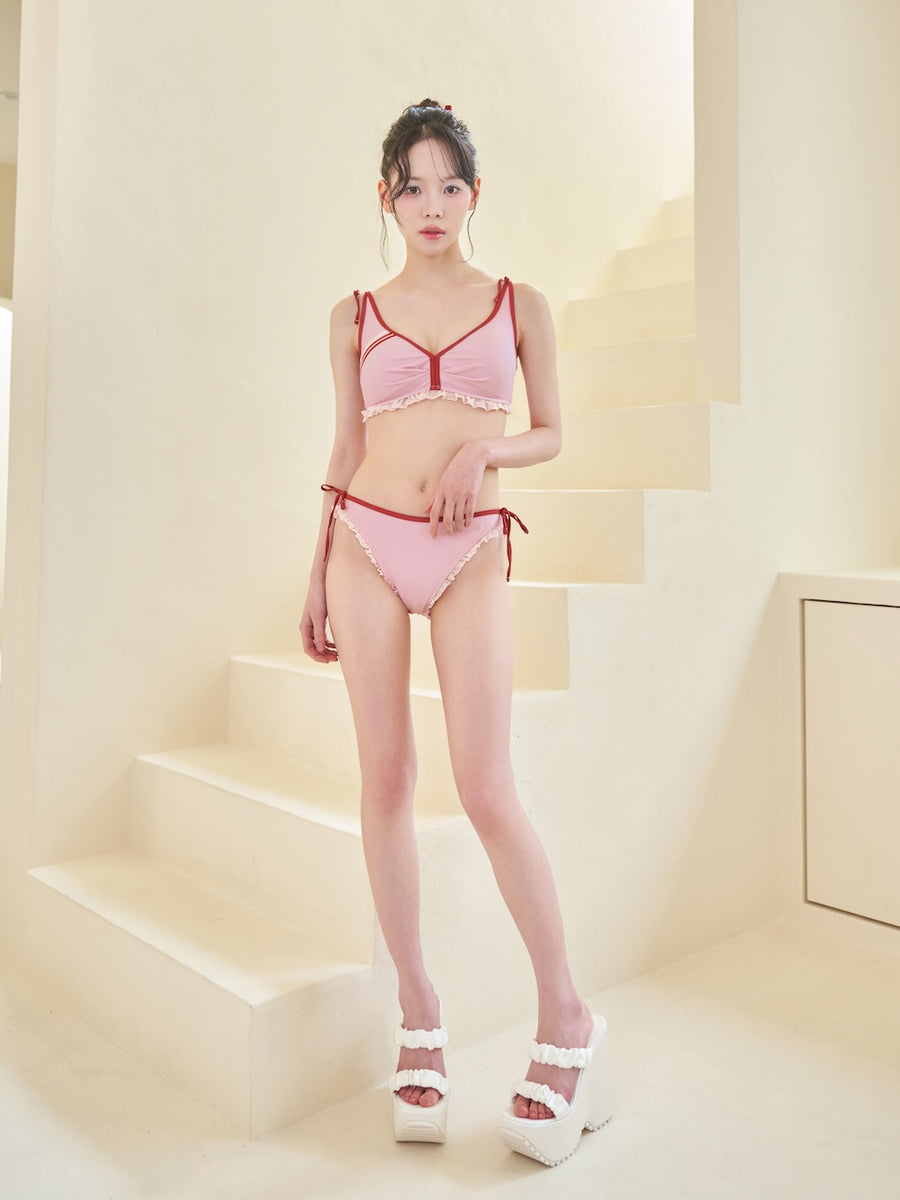 モデル：163cm（着用サイズ：FREE　着用カラー：PNK）