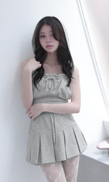 モデル：160cm（着用サイズ：FREE　着用カラー：GRY）