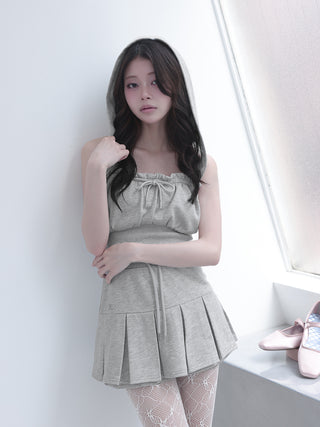 モデル：160cm（着用サイズ：FREE　着用カラー：GRY）