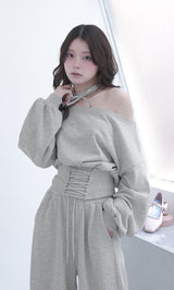 モデル：160cm（着用サイズ：FREE　着用カラー：GRY）