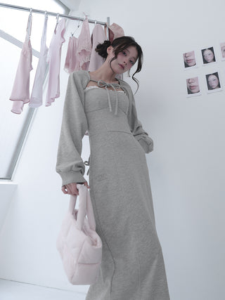 モデル：160cm（着用サイズ：FREE　着用カラー：GRY）