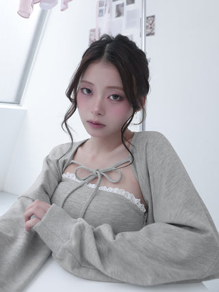 モデル：160cm（着用サイズ：FREE　着用カラー：GRY）