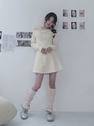 モデル：160cm（着用サイズ：FREE　着用カラー：WHT）