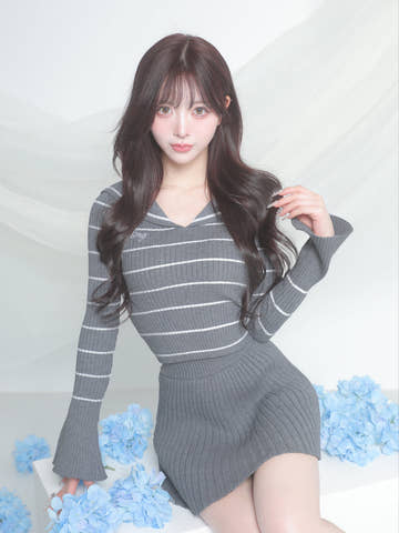 モデル：158cm（着用サイズ：FREE　着用カラー：GRY）