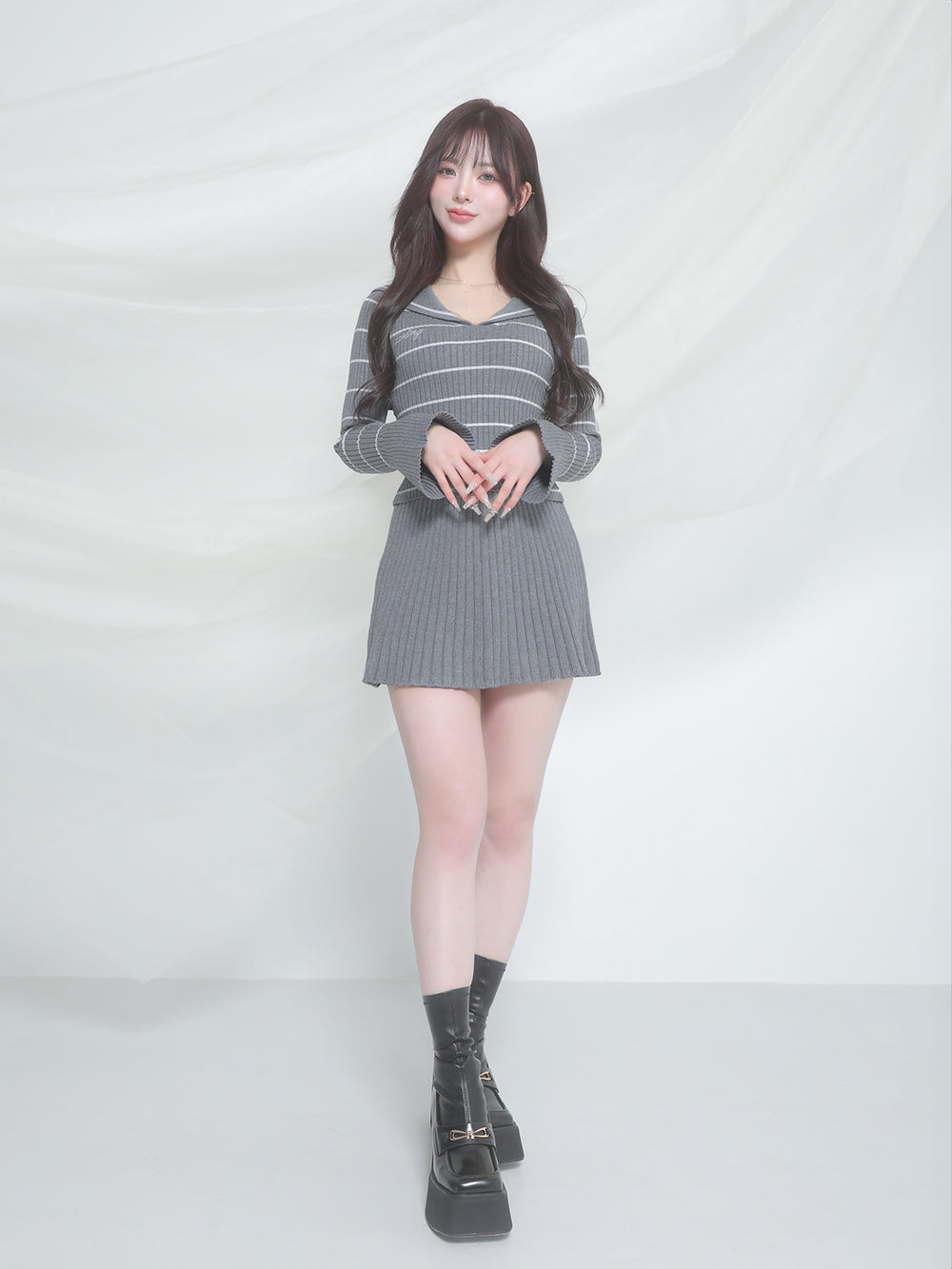 モデル：158cm（着用サイズ：FREE　着用カラー：GRY）