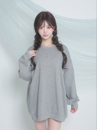 モデル：158cm（着用サイズ：FREE　着用カラー：GRY）