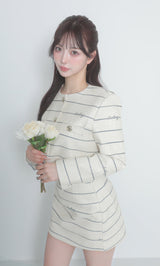 モデル：158cm（着用サイズ：FREE　着用カラー：IVO）