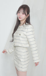 モデル：158cm（着用サイズ：FREE　着用カラー：IVO）