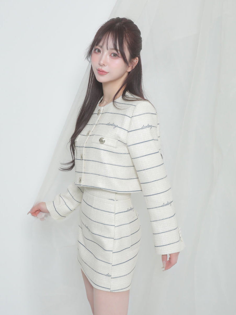 モデル：158cm（着用サイズ：S　着用カラー：IVO）