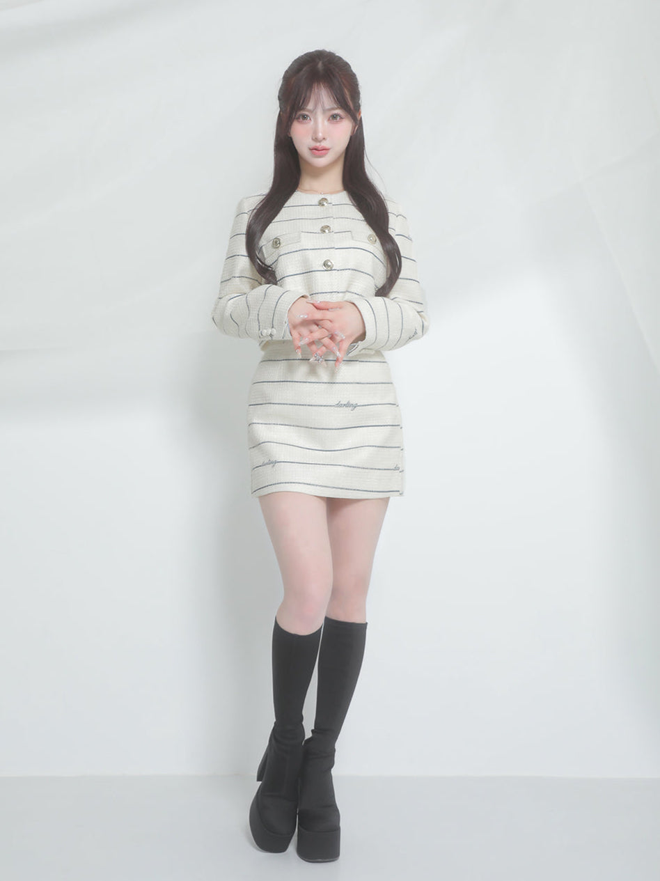 モデル：158cm（着用サイズ：S　着用カラー：IVO）