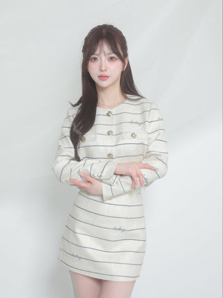 モデル：158cm（着用サイズ：FREE　着用カラー：IVO）