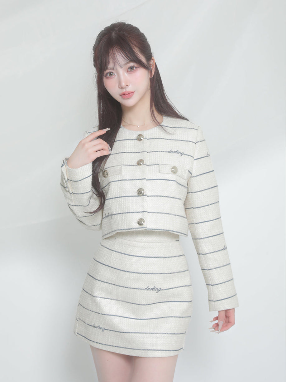モデル：158cm（着用サイズ：S　着用カラー：IVO）