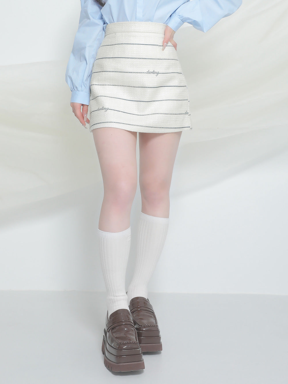 モデル：158cm（着用サイズ：S　着用カラー：IVO）