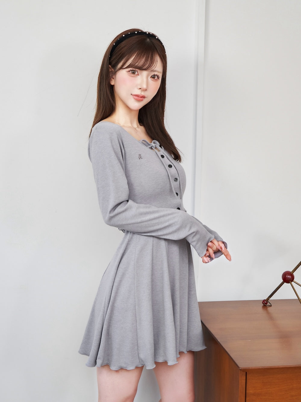 モデル：158cm（着用サイズ：FREE　着用カラー：GRY）