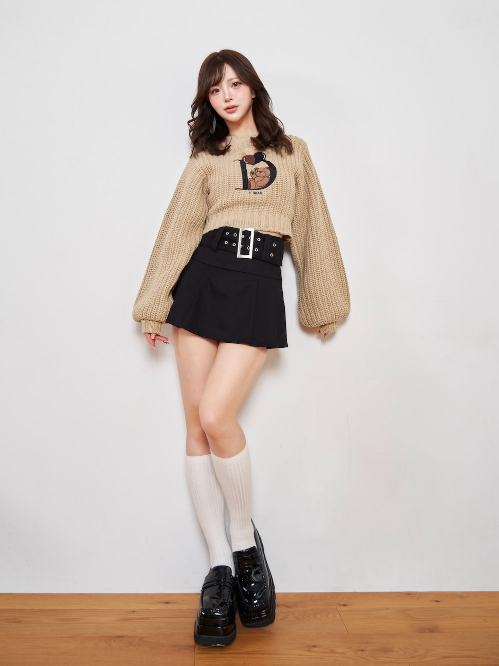 ハトメベルトプリーツミニスカート