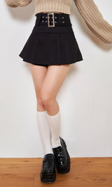 モデル：158cm（着用サイズ：S　着用カラー：BLK）