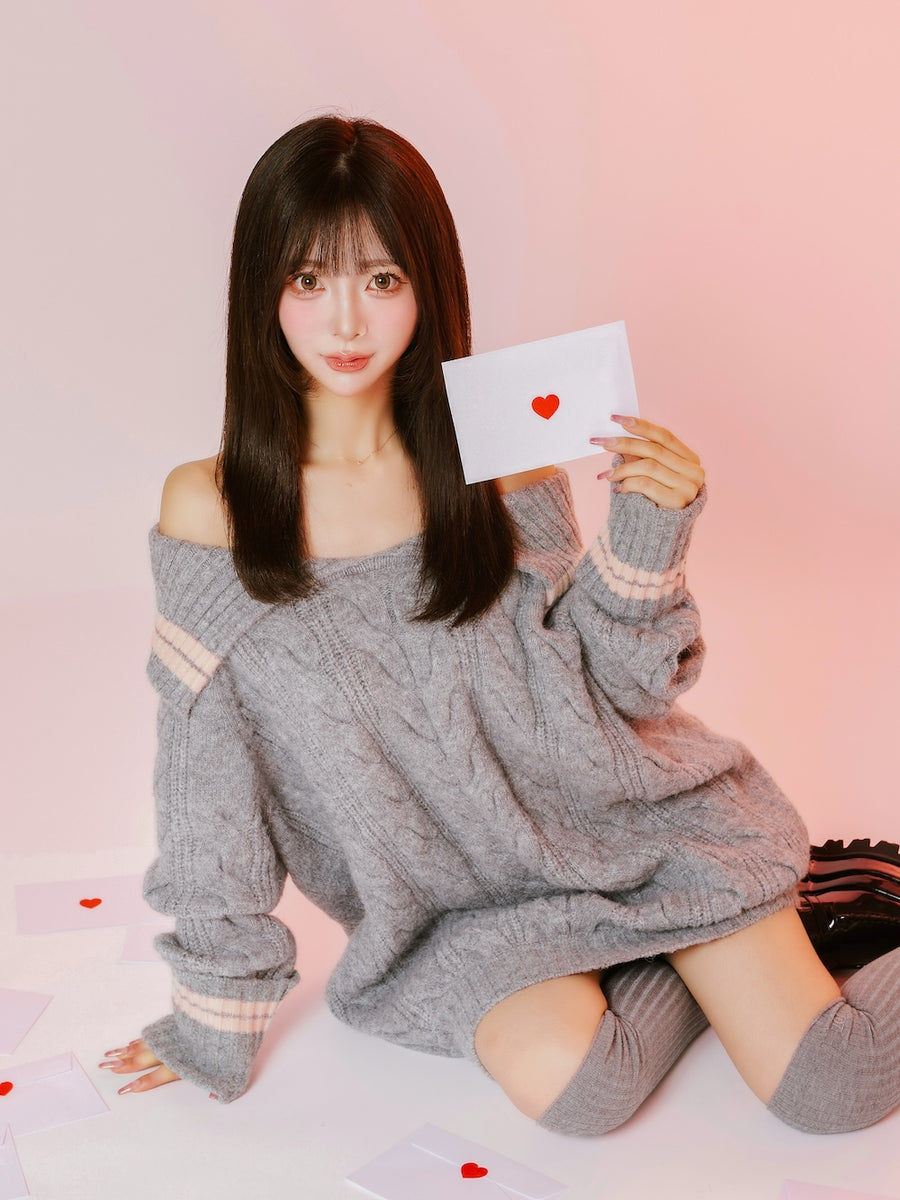 モデル：158cm（着用サイズ：FREE　着用カラー：GRY）