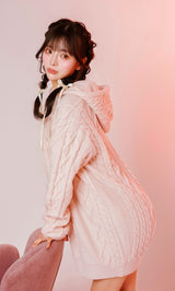 モデル：158cm（着用サイズ：FREE　着用カラー：PNK）