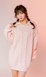 モデル：158cm（着用サイズ：FREE　着用カラー：PNK）