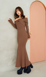 モデル：158cm（着用サイズ：FREE　着用カラー：BRN）