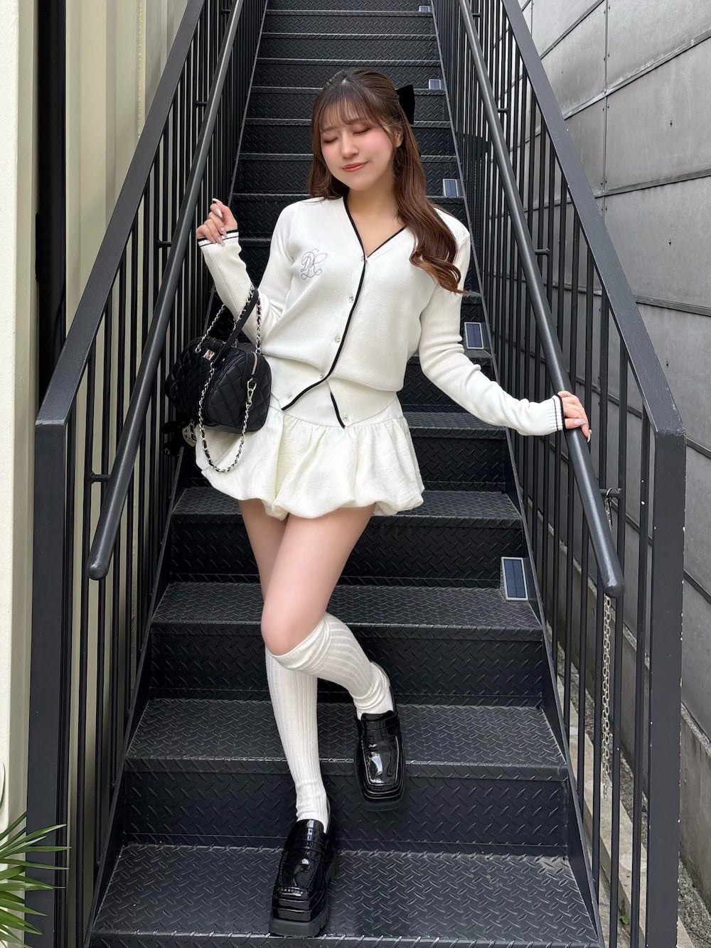 モデル：151cm（着用サイズ：FREE　着用カラー：WHT）